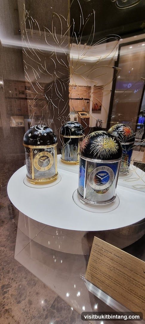 Decorative Table Clocks