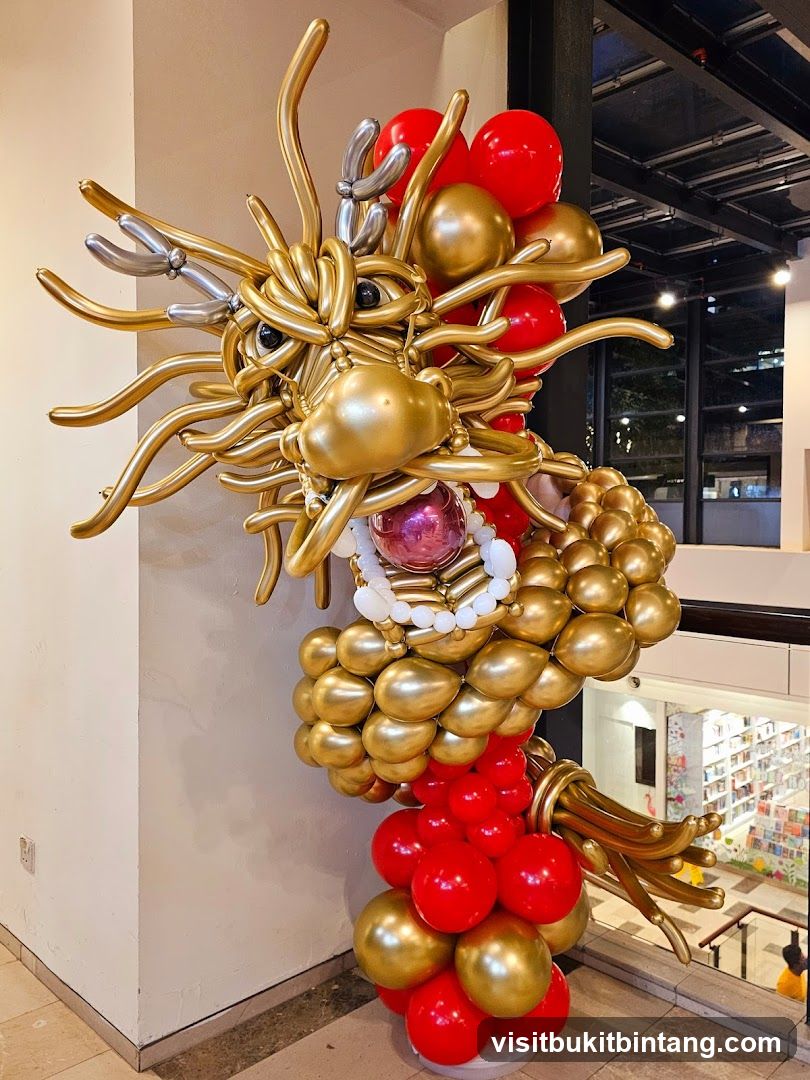 Balloon Dragon Sculpture