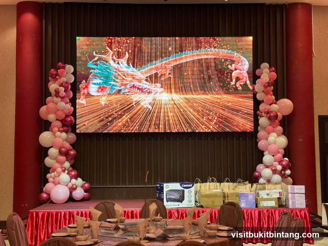 Event Decor with Dragon Display