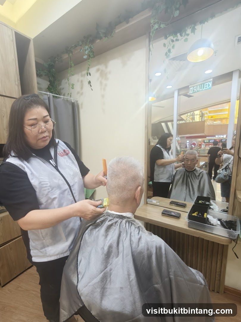 Hairdresser cutting a man's hair