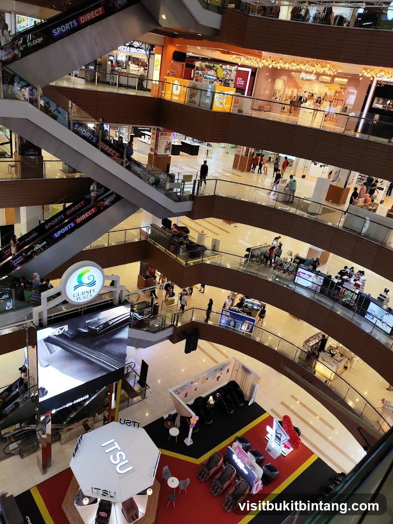 Gurney Plaza Interior