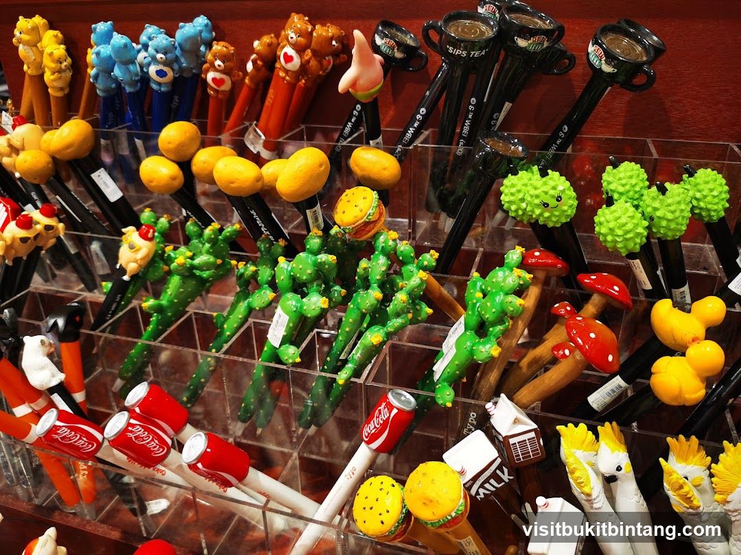 Novelty Pens Display