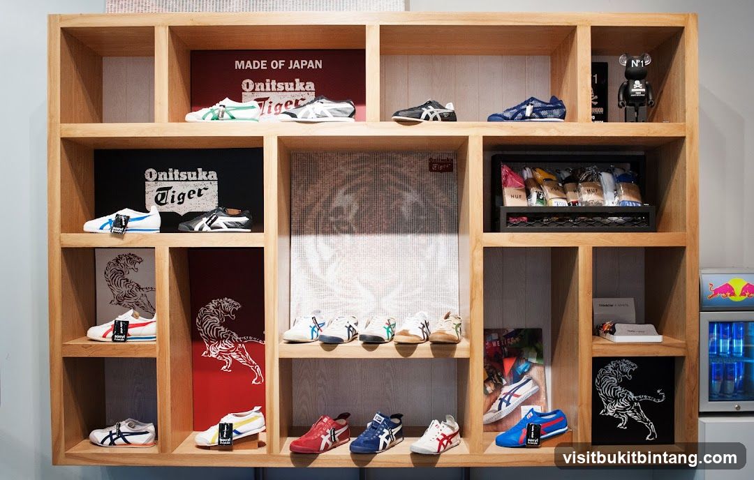 Onitsuka Tiger Shoe Display