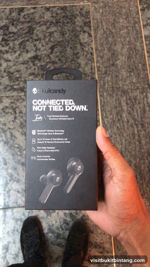 Skullcandy Indy Truly Wireless Earbuds Box