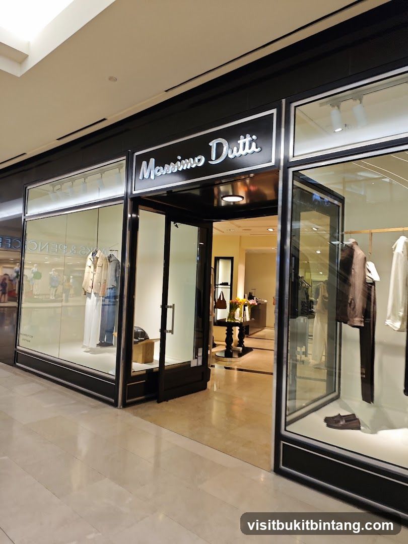 Massimo Dutti @ The Gardens Mall