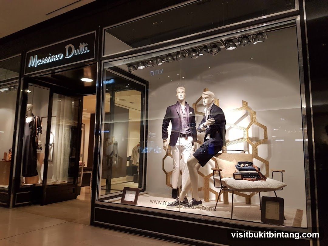 Massimo Dutti @ The Gardens Mall