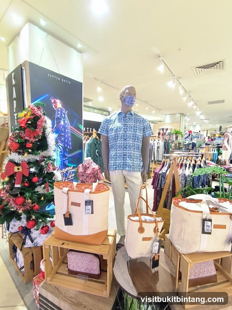 Kapten Batik Isetan The Gardens Mall