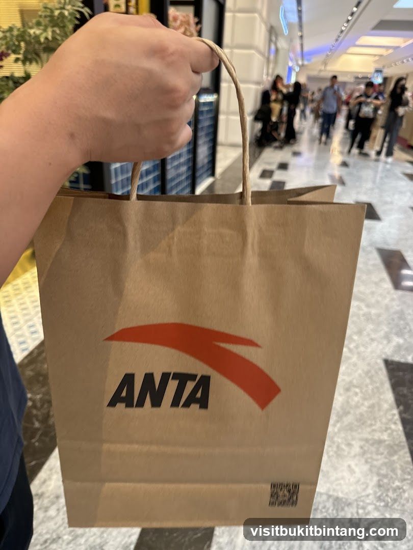 Shopping Bag with ANTA Logo