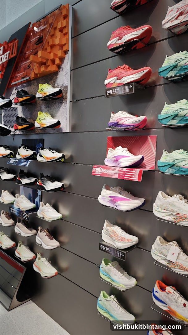 Running Shoes Display