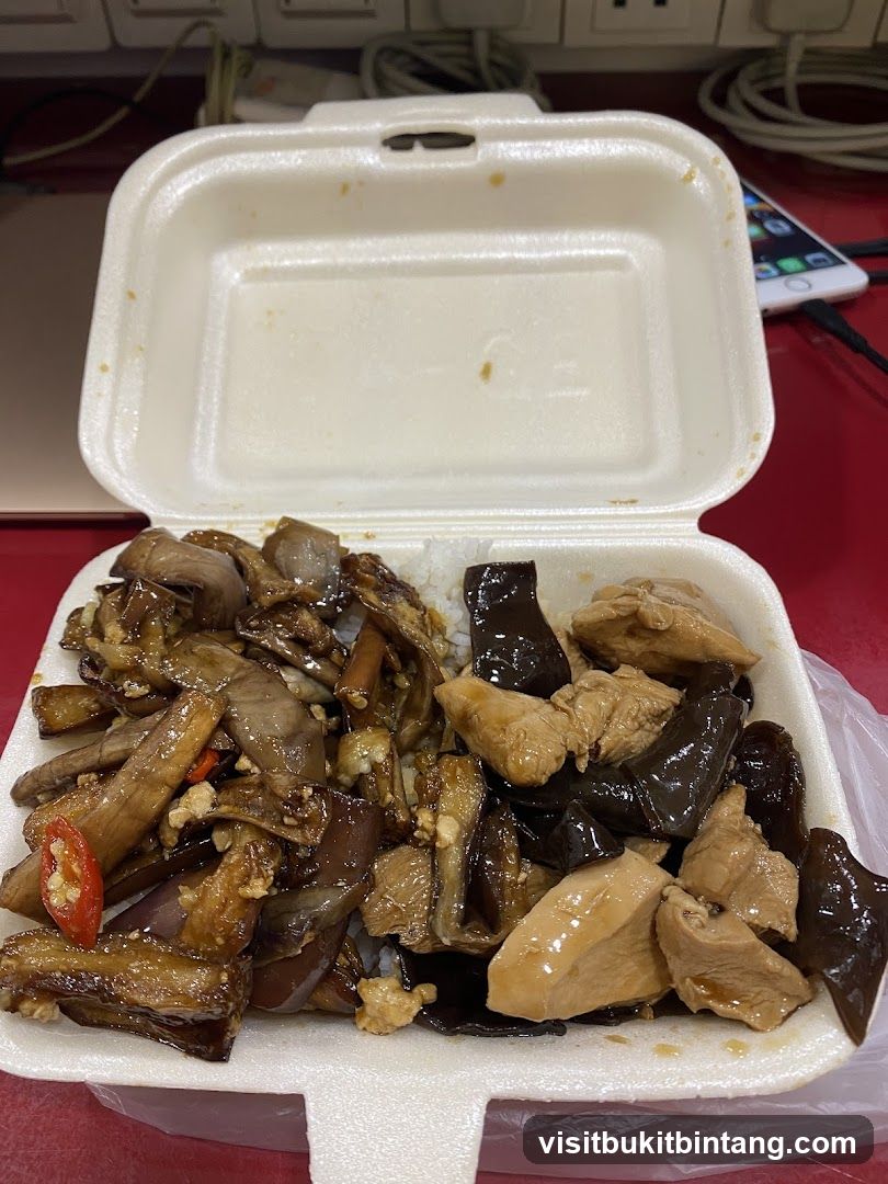 Takeout container with food