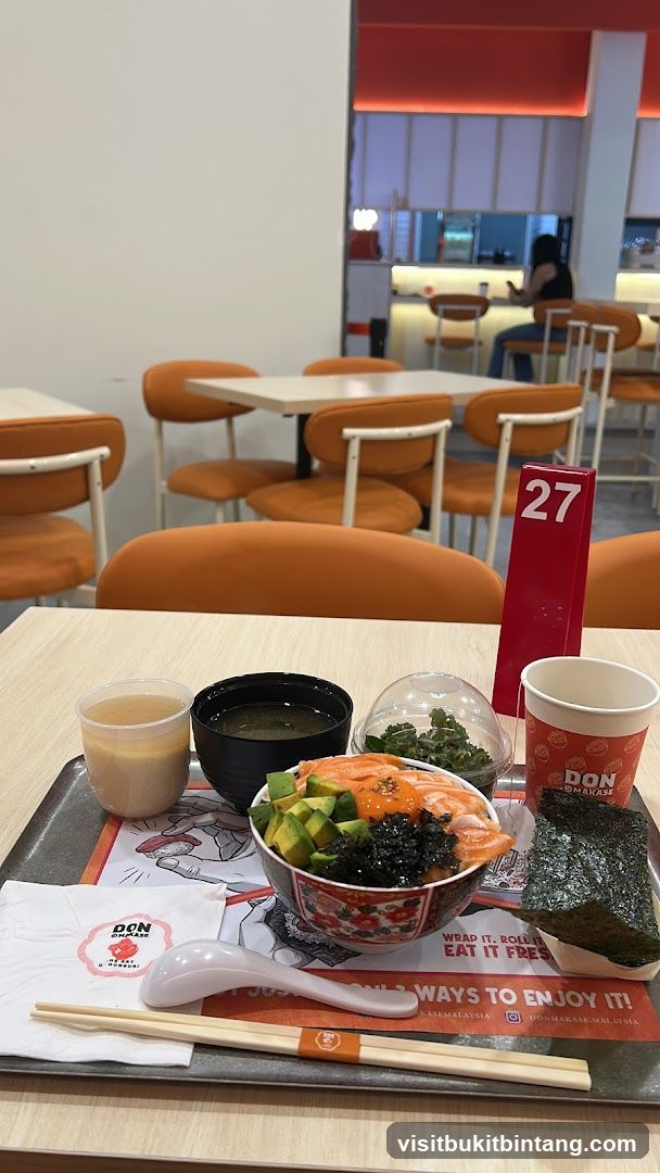 Salmon Donburi Meal