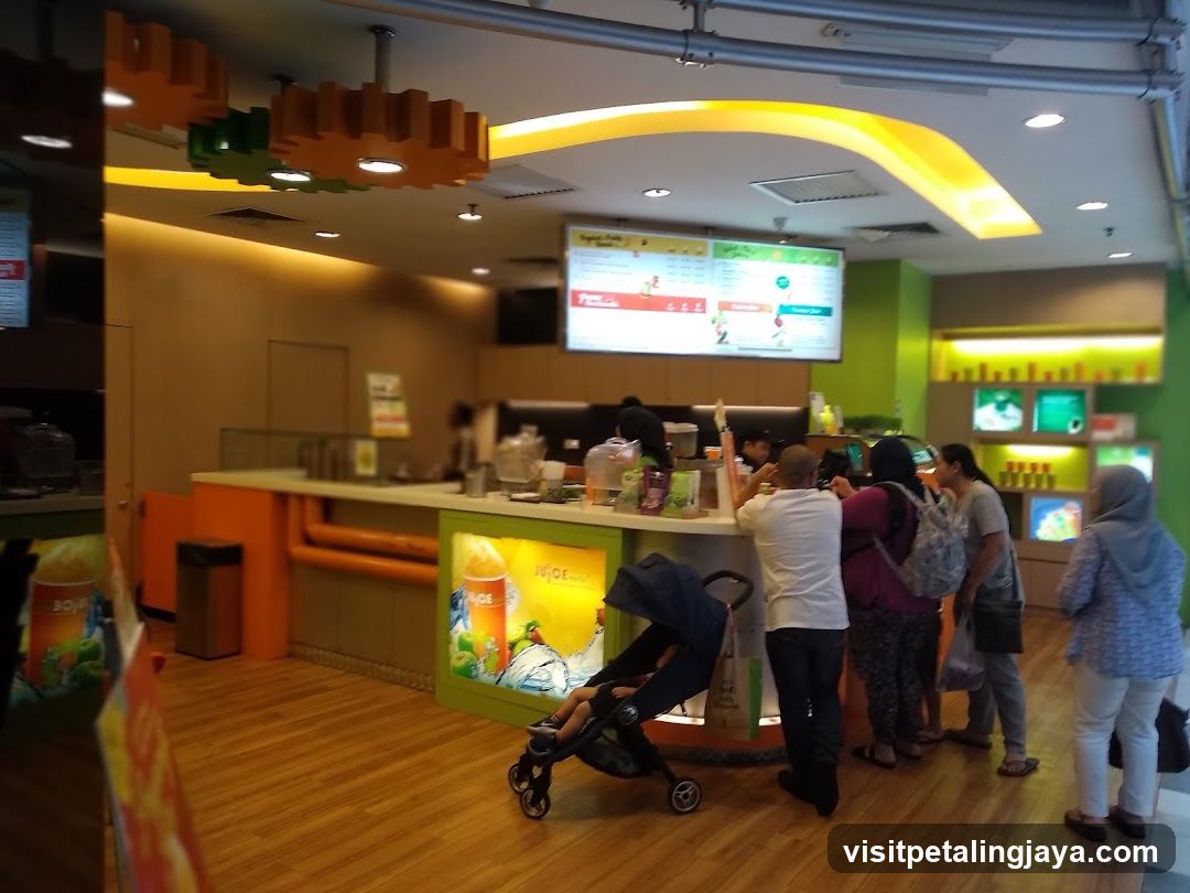 Juice Bar Interior