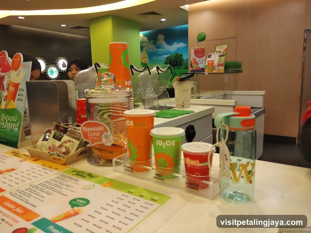 Juice Bar Counter Display