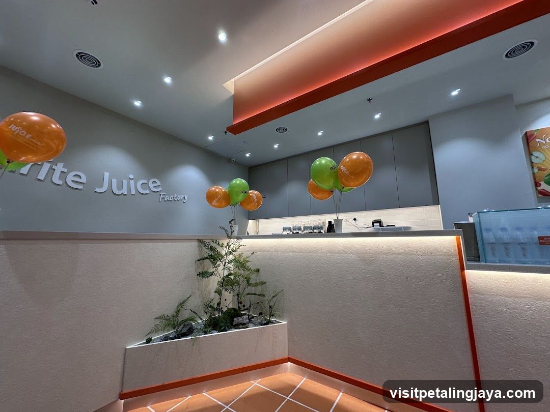 Fresh Juice Bar Interior