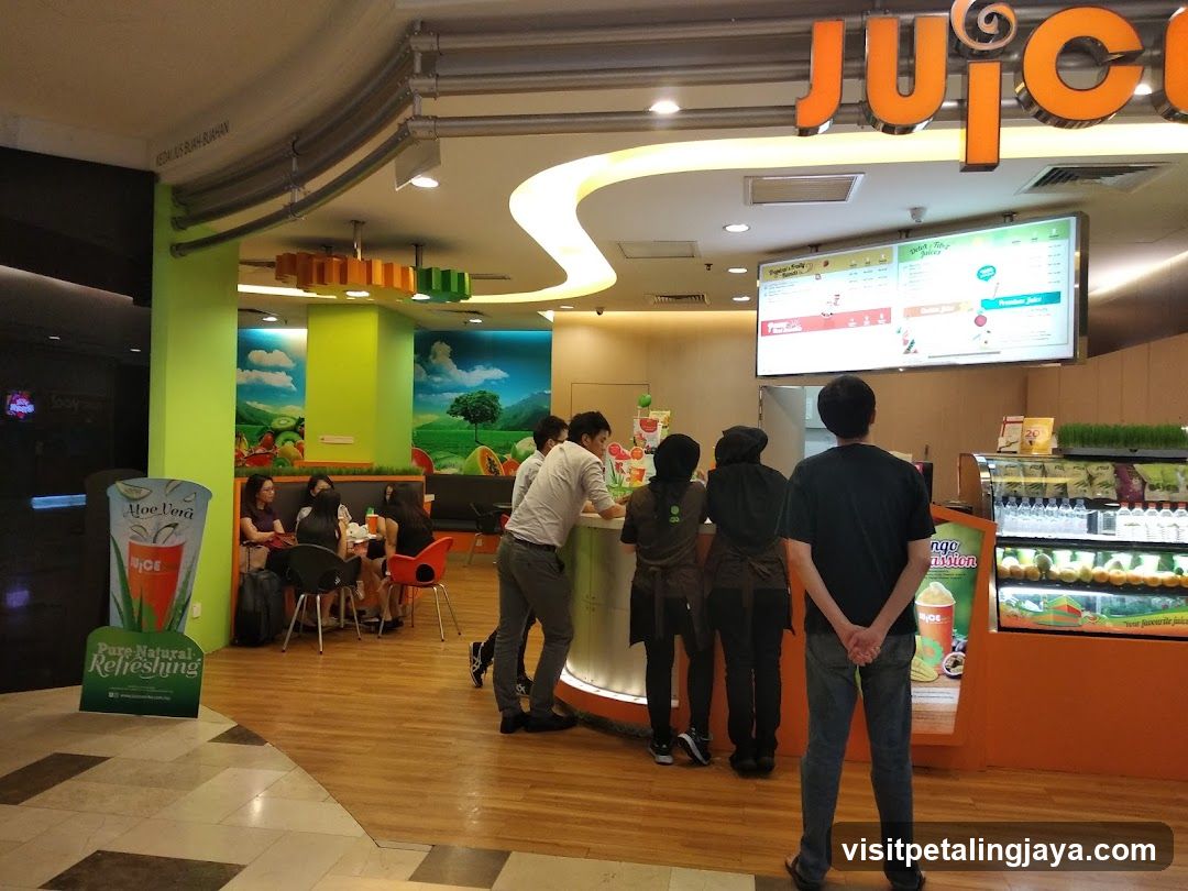 Juice Bar Interior Scene