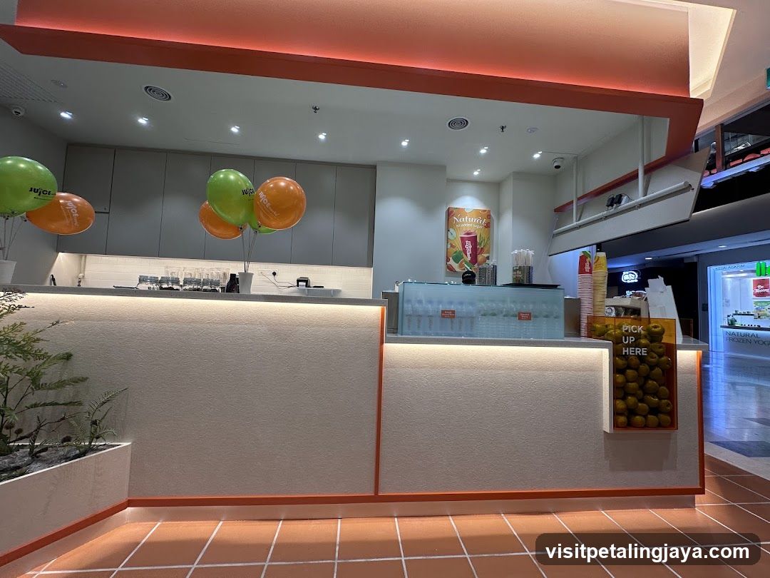Juice Bar Interior
