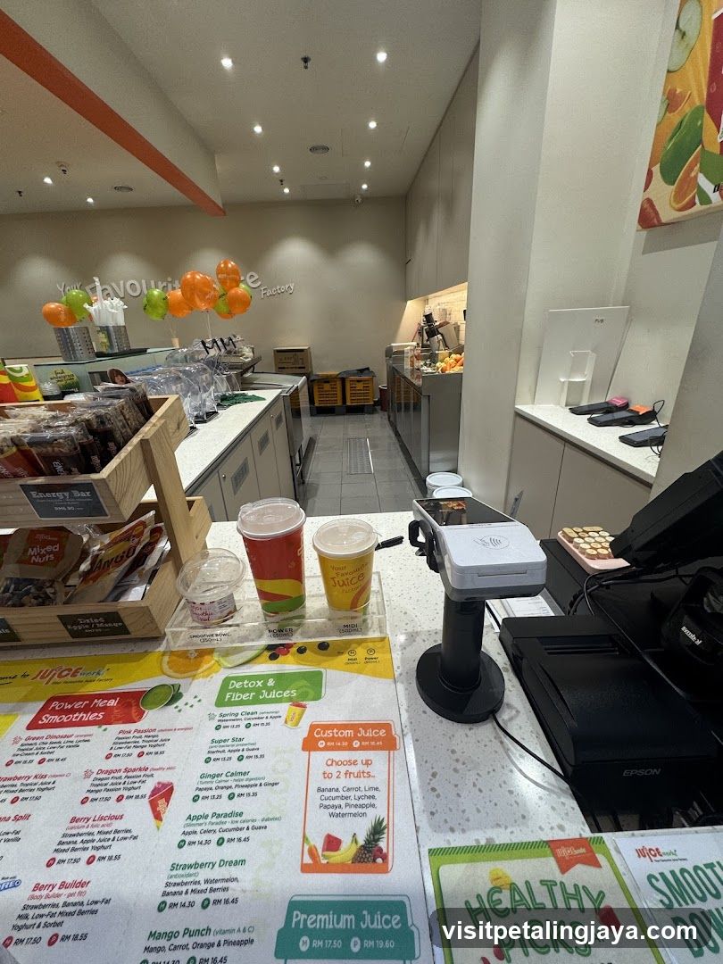 Juice Bar Interior