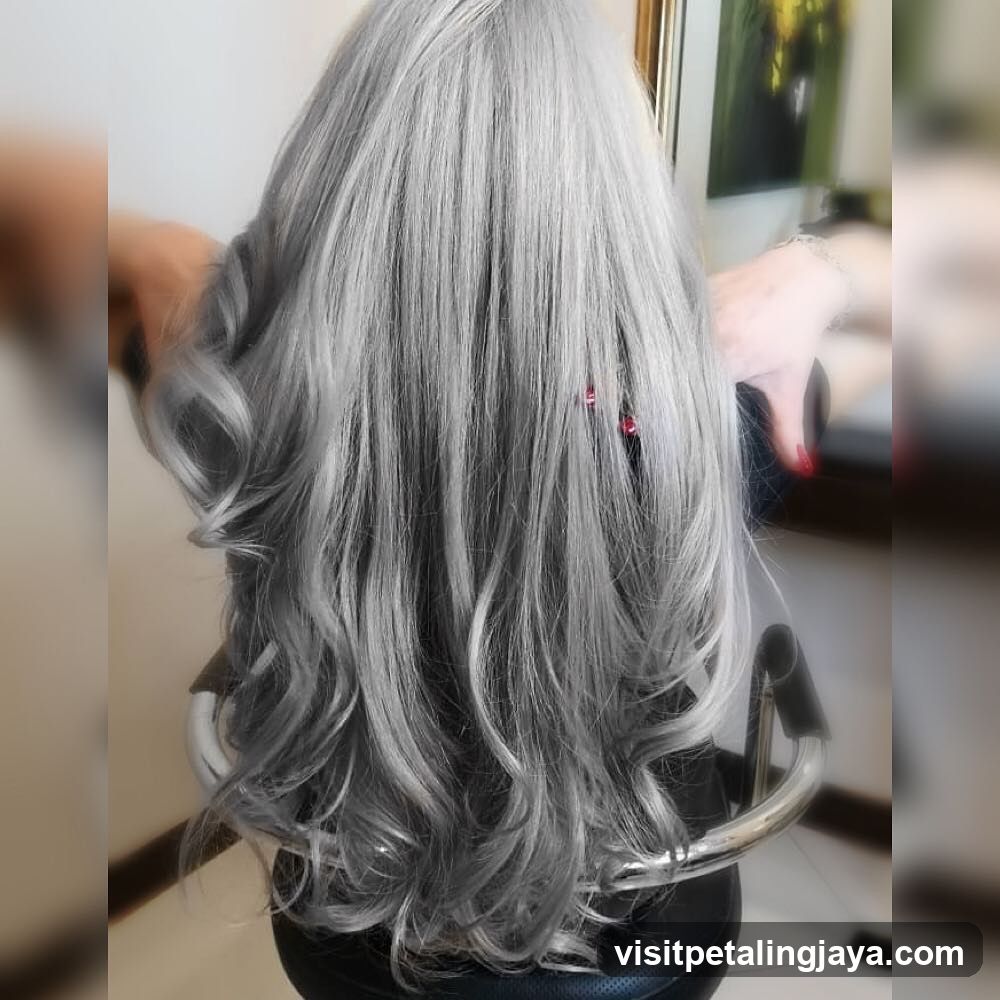 Silver Hair Styling