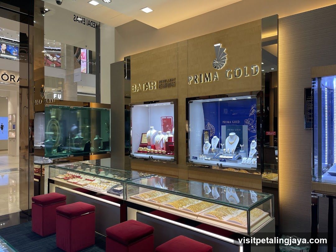 Prima Gold Jewelry Store Interior
