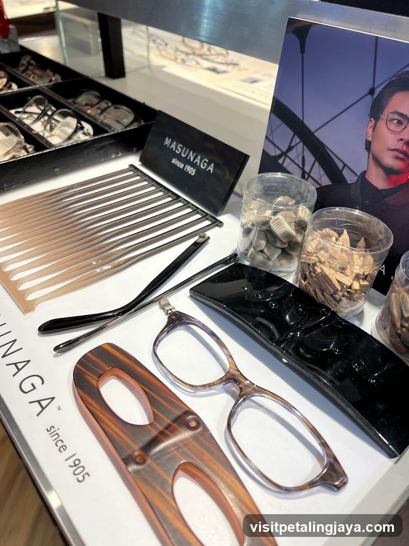 Masunaga Eyewear Display