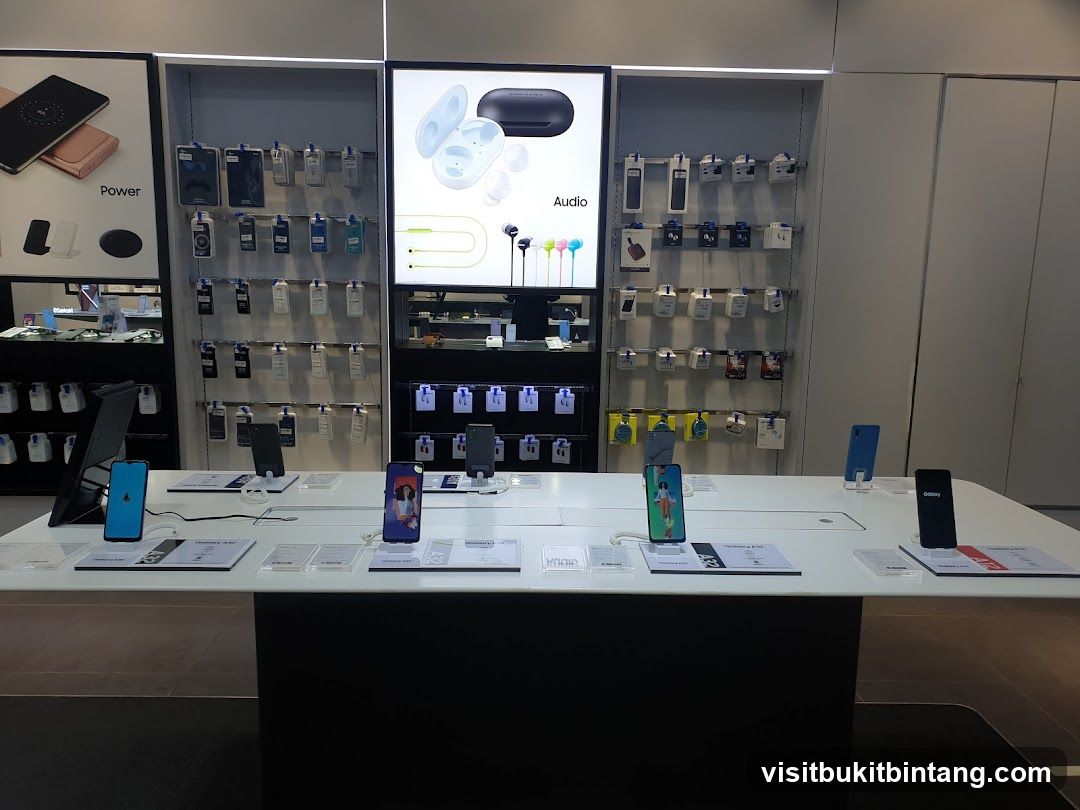 Electronics Store Display
