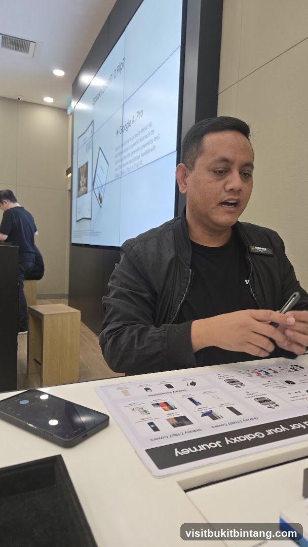 Samsung Store Display