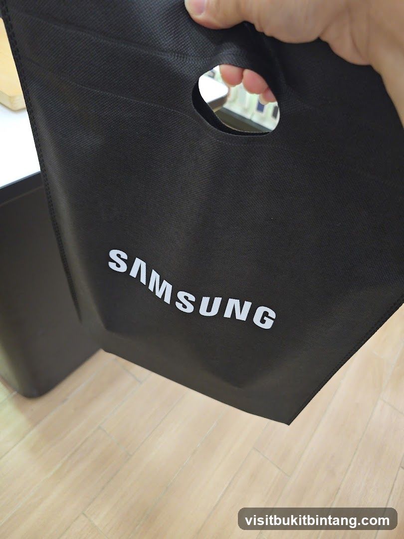 Samsung branded bag