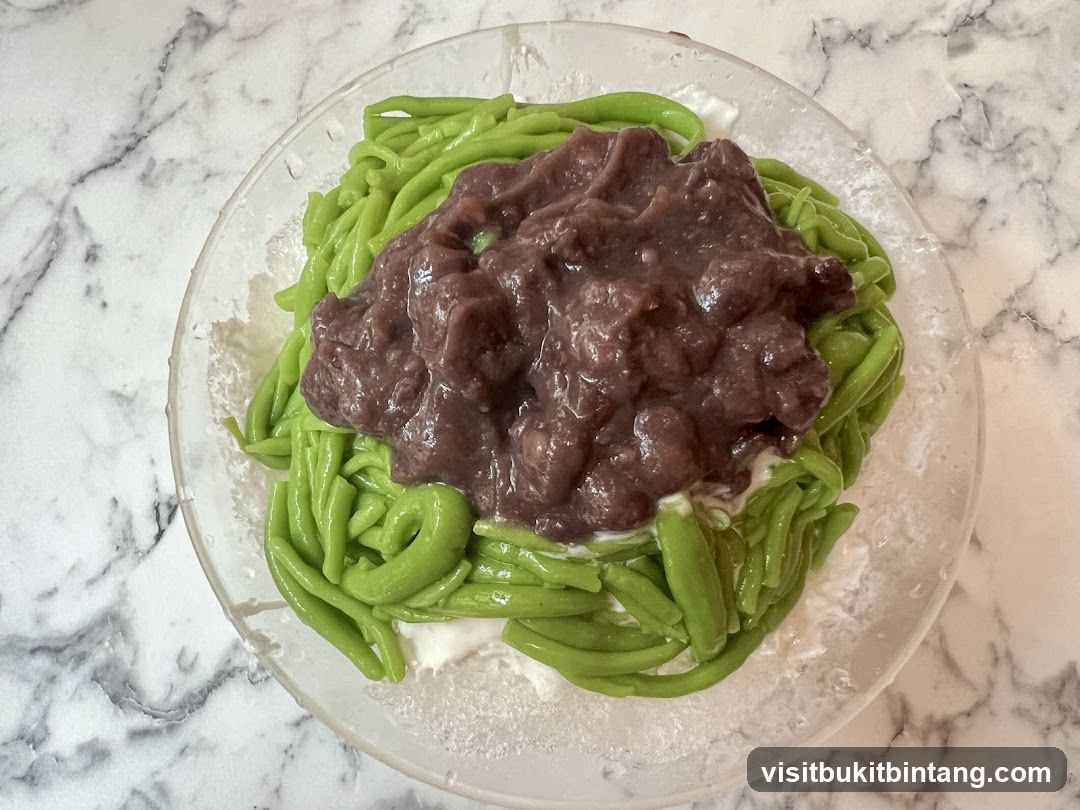 Dessert with Green Noodles and Red Bean Paste