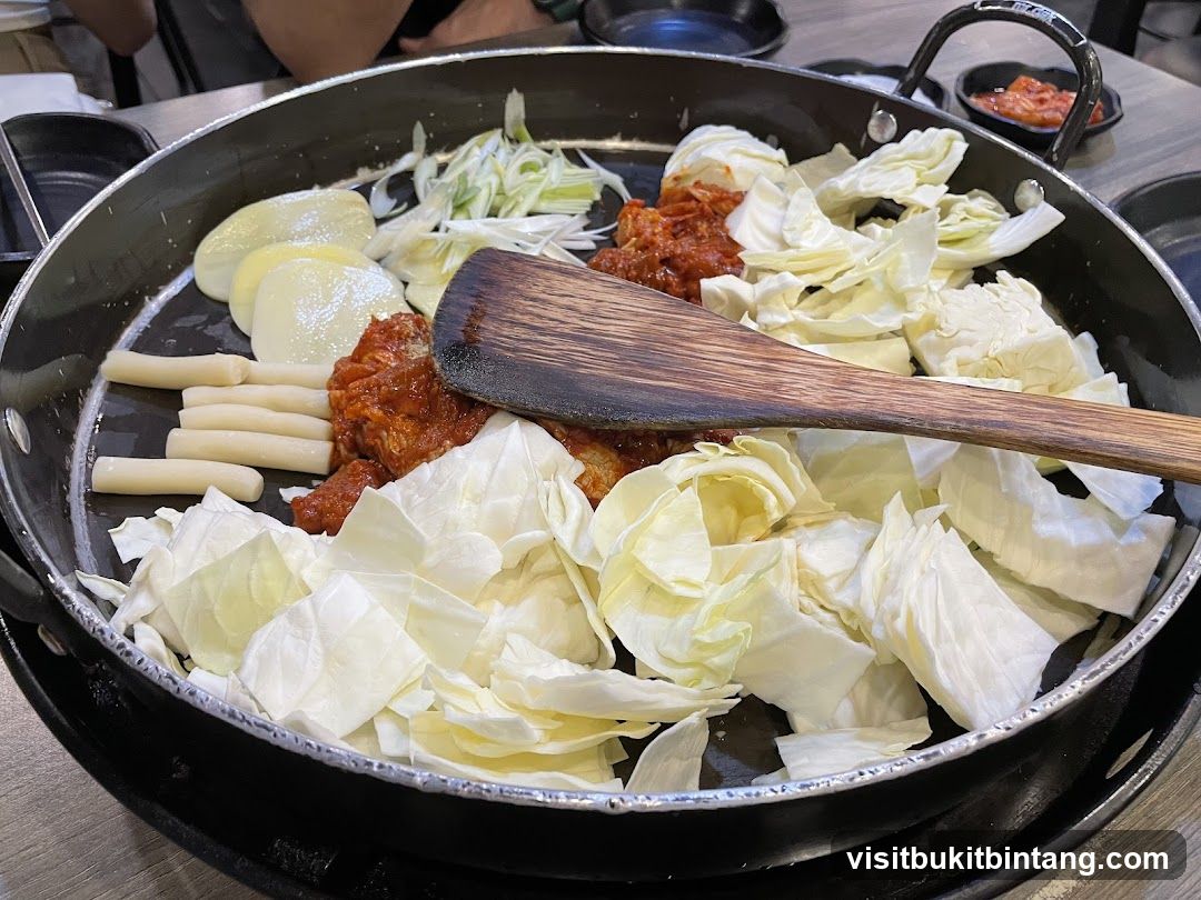 Dak Galbi