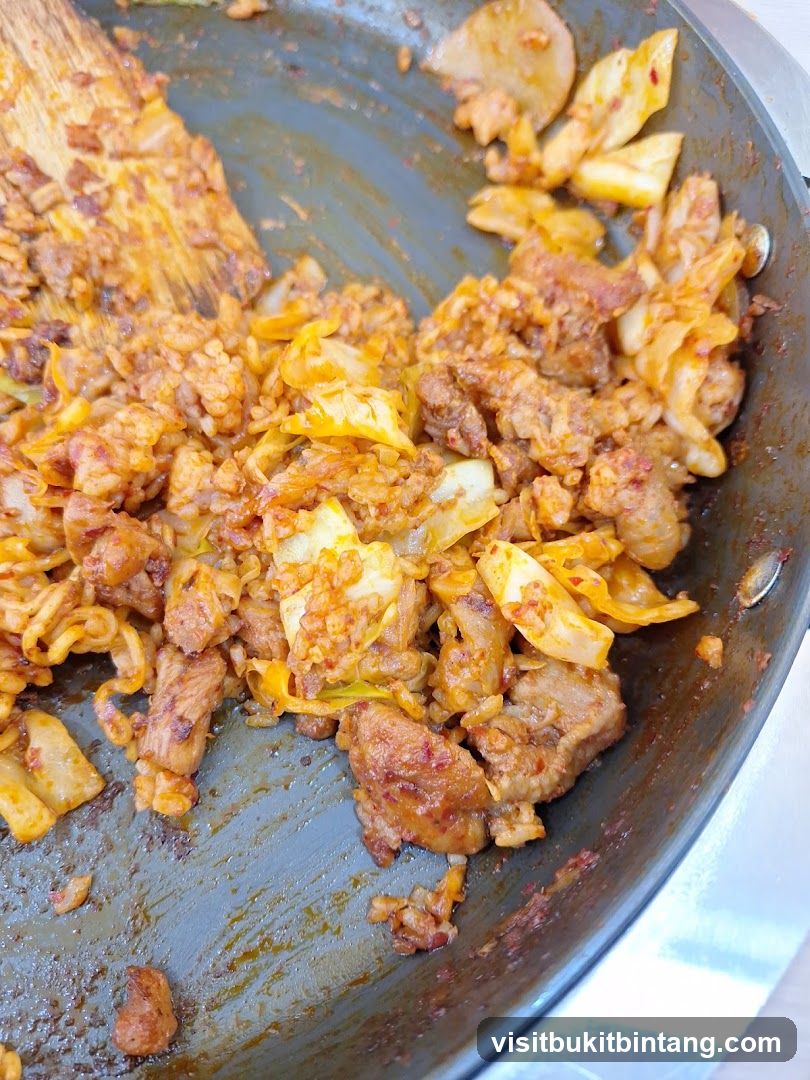 Spicy Stir-Fried Dish