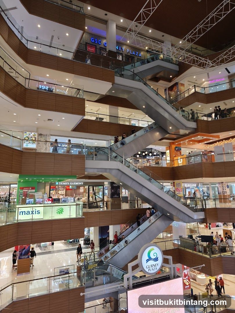 Gurney Plaza Interior
