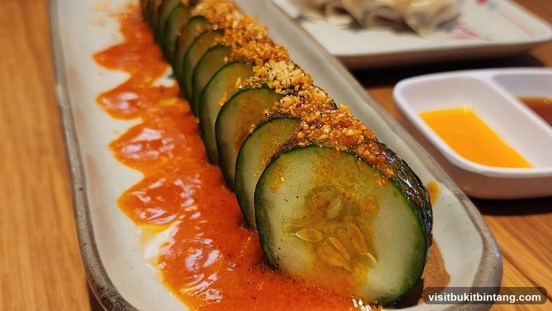 Sliced Cucumber with Sauce