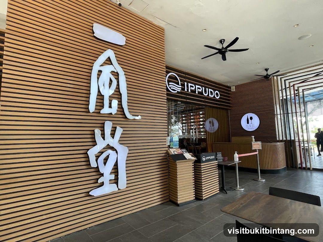 Ippudo Restaurant Entrance