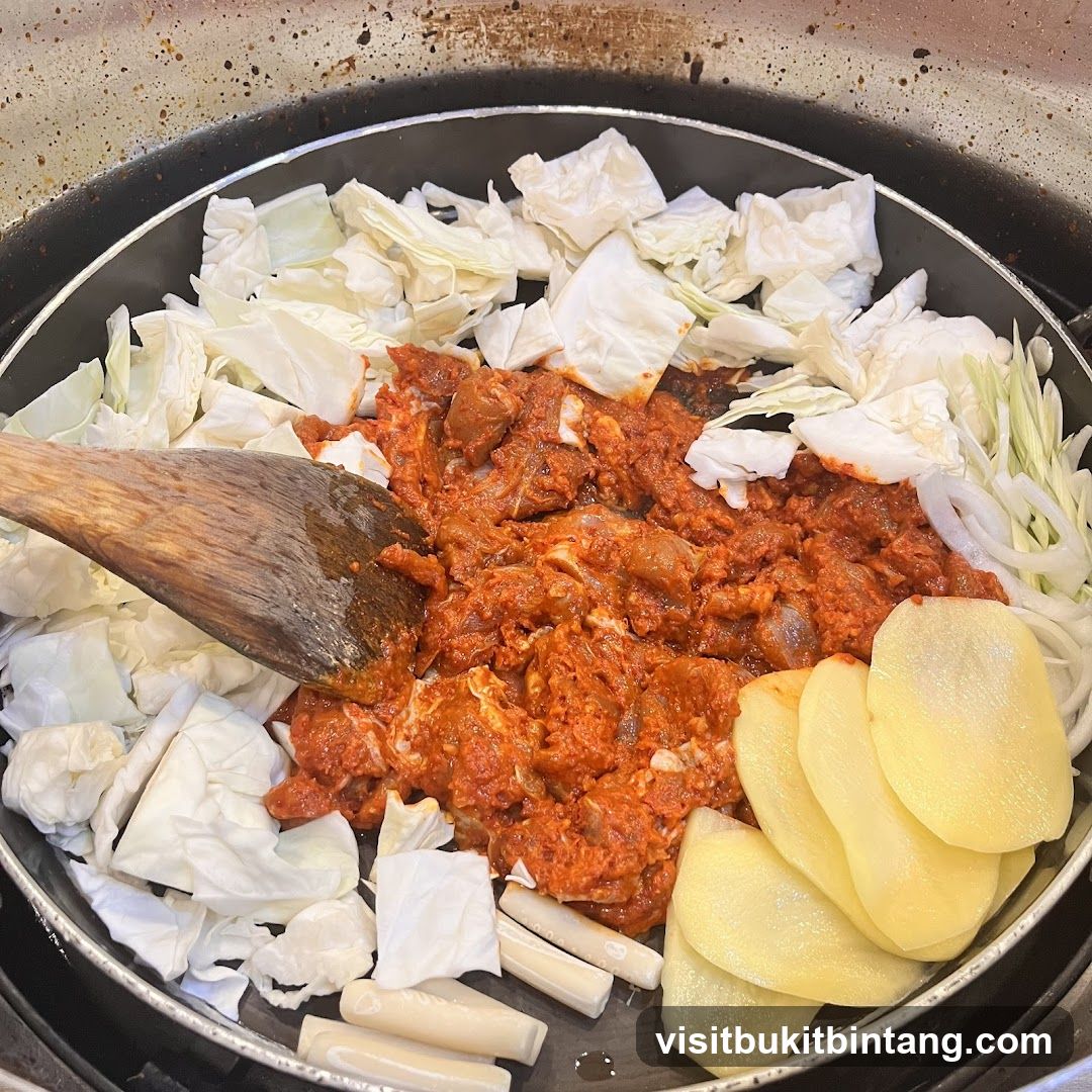 Korean Stir-Fry Dish