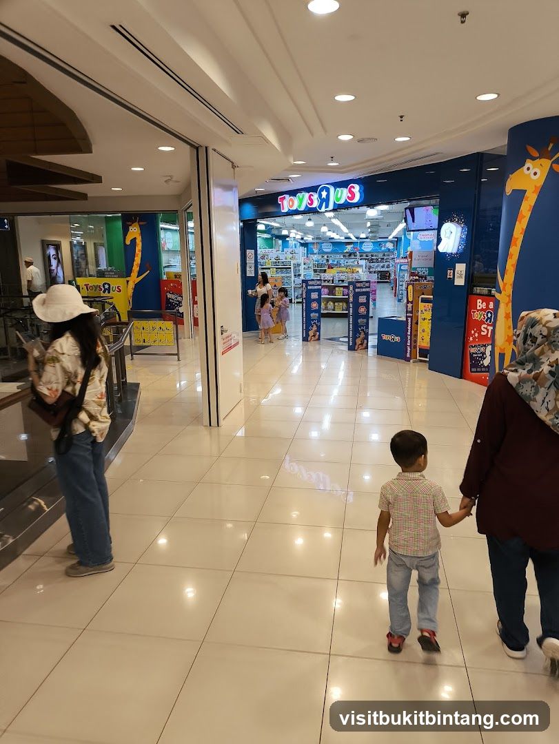 Toys“R”Us - Gurney Plaza