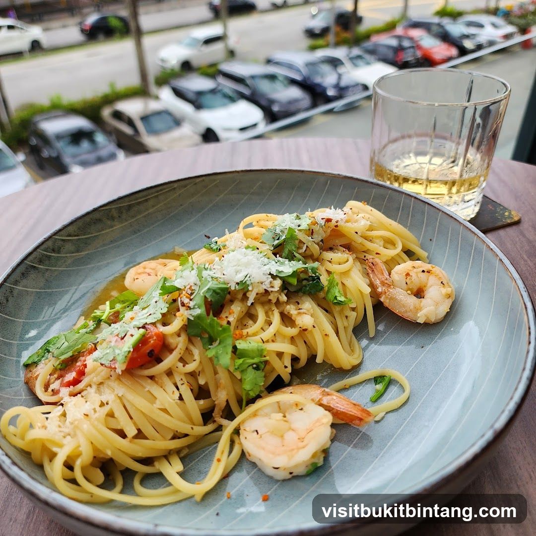 Shrimp Pasta and Drink