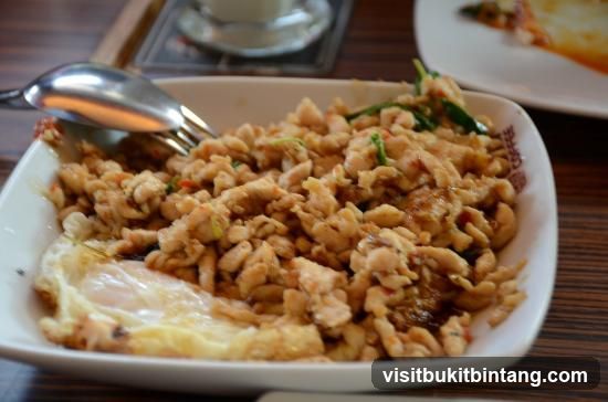 Minced Meat Dish with Fried Egg