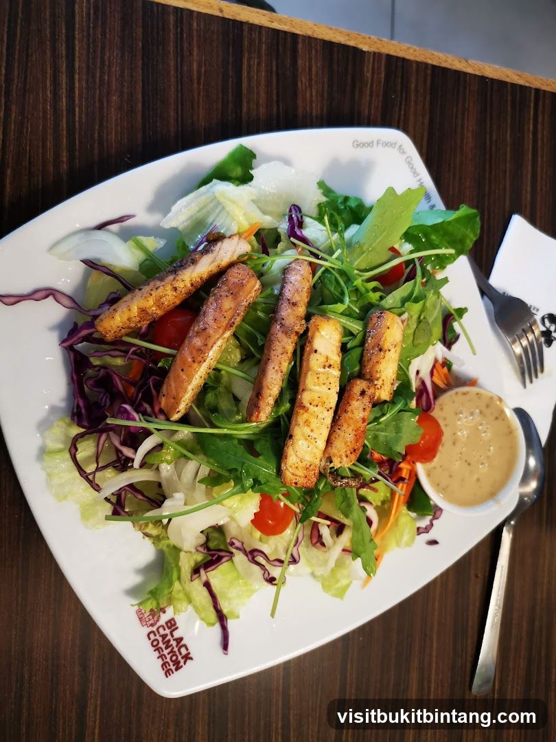 Grilled Salmon Salad