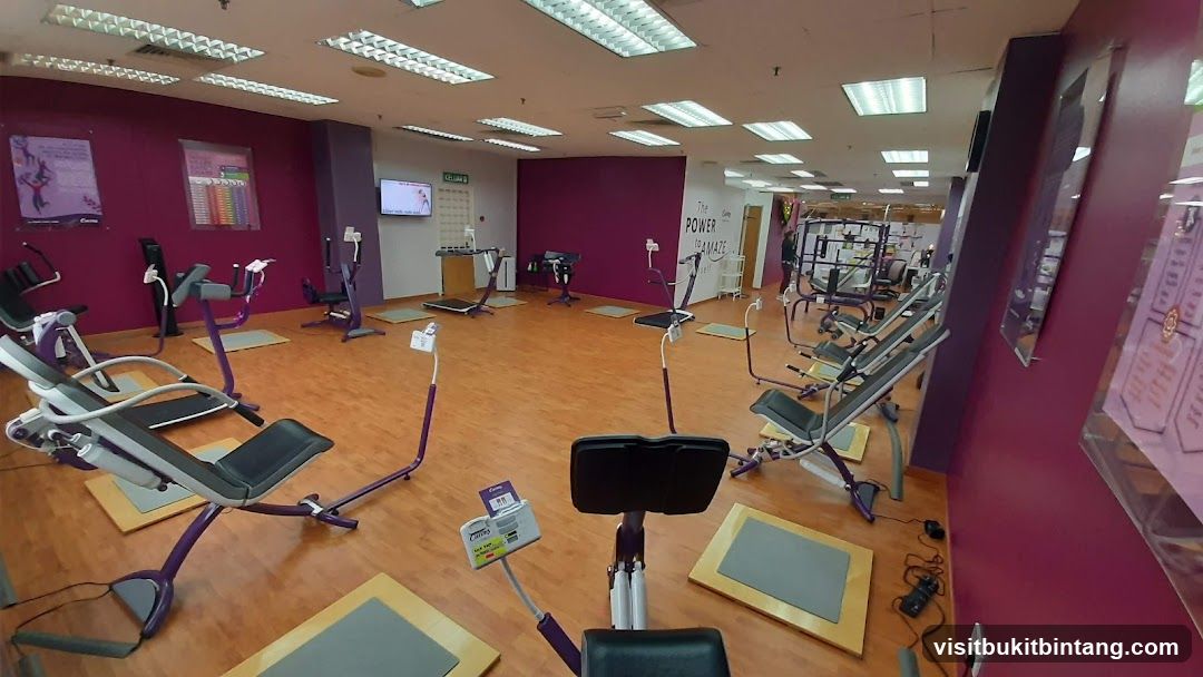 Curves @ Centrepoint Bandar Utama