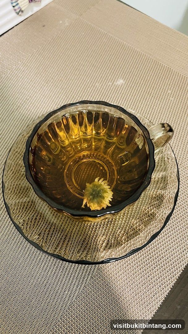 Tea with a flower