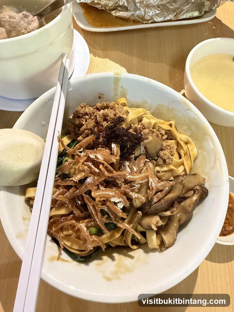 Noodles with Toppings