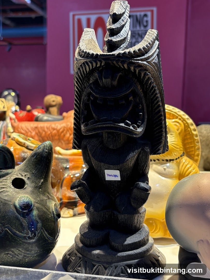 Tiki Statue