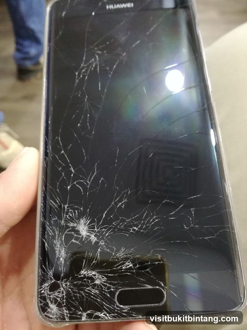 Cracked Smartphone Screen