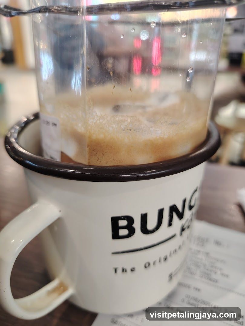 Bung Coffee Cup with Pour-Over Filter