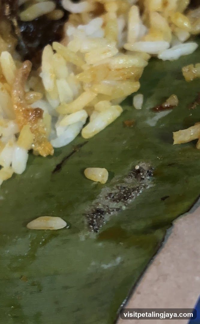 Rice on a leaf