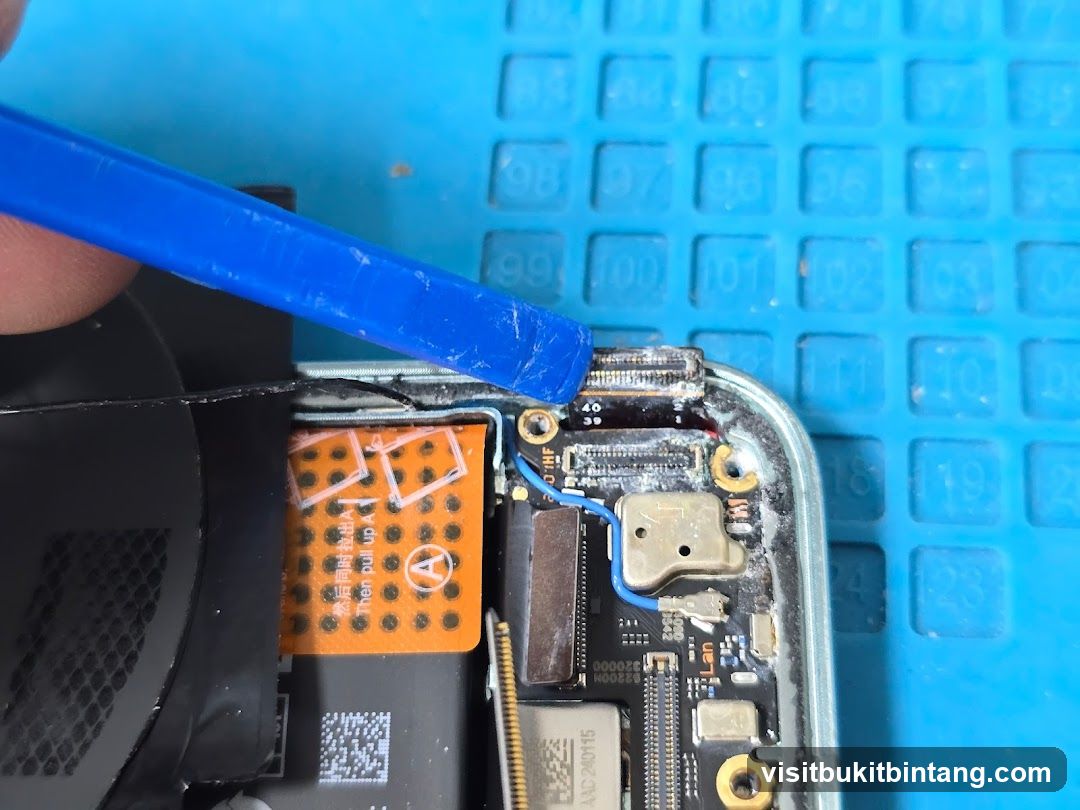 Electronic Device Repair