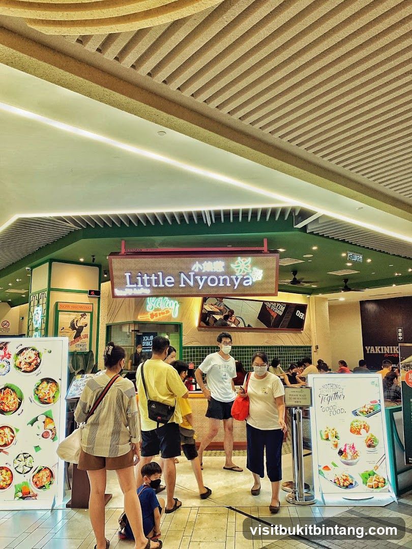 Little Nyonya Restaurant Entrance