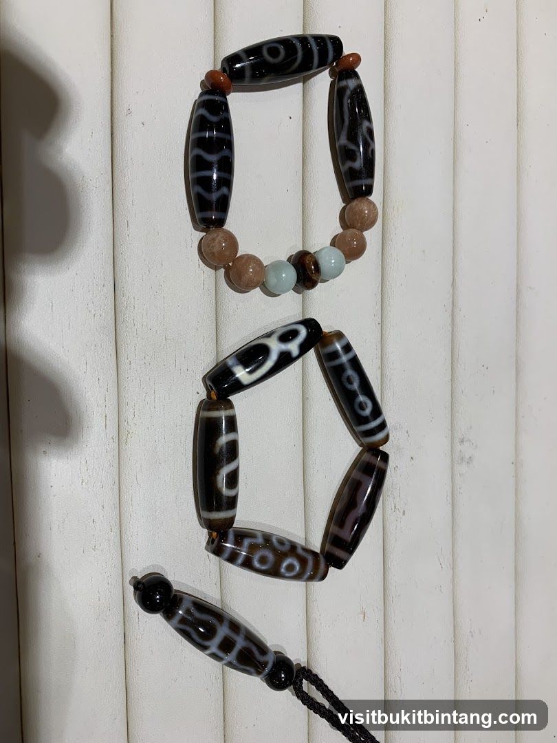 Dzi Beads Bracelets and Pendant