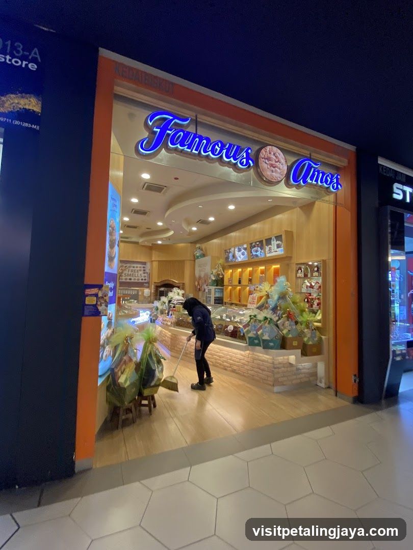 Famous Amos