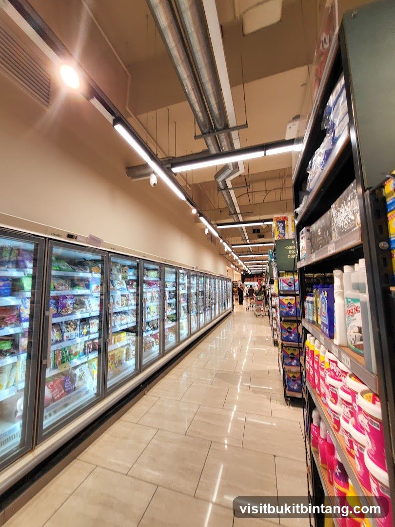 Supermarket Aisle